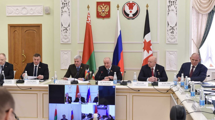 Союзные парламентарии обсудили программы по обеспечению безопасности Беларуси и России