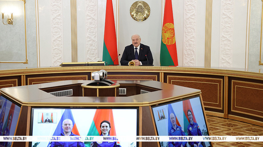 Lukashenko hopeful of continued cooperation in space with Russia