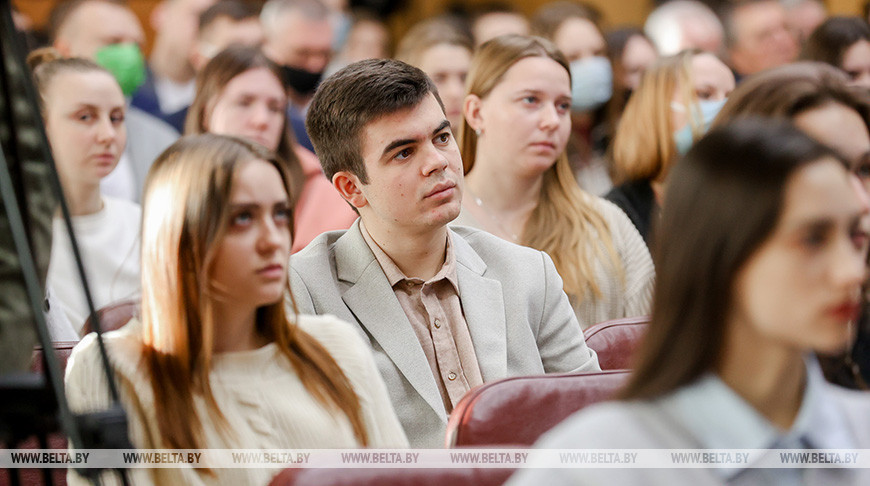 Миклашевич: все изменения по Конституции основываются на предложениях граждан