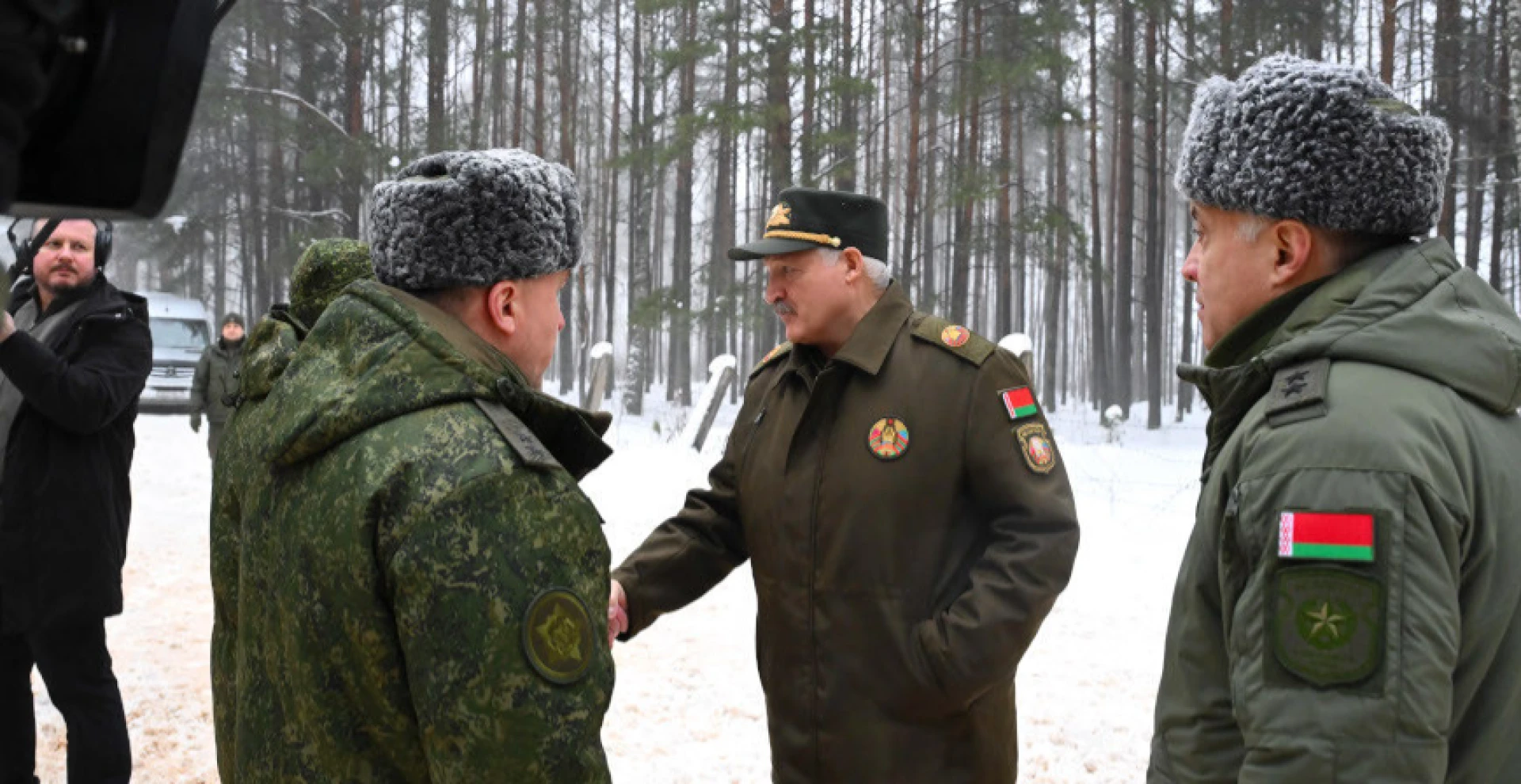 Президент Беларуси лично проверяет боеготовность Вооруженных Сил