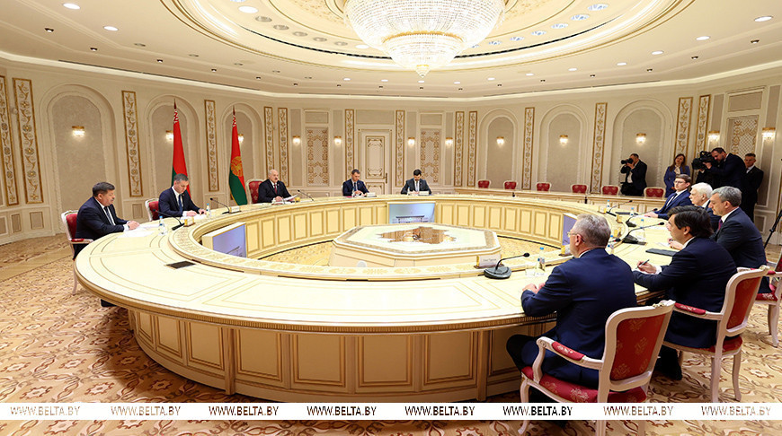 Lukashenko offers Russia’s Amur Oblast joint implementation of infrastructure projects