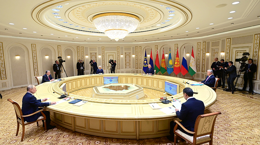 West's political gambling, new global war among highlights of Lukashenko's speech at CSTO summit