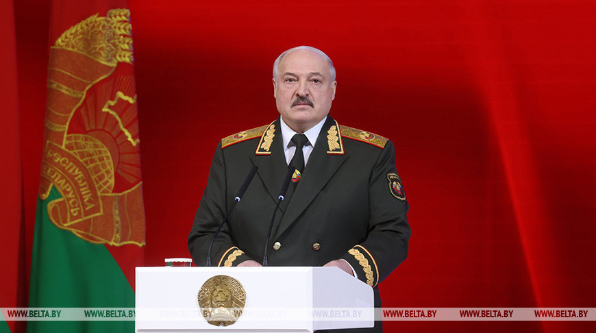 А.Лукашенко: День защитников Отечества - праздник каждого, кто готов стать на защиту суверенитета страны