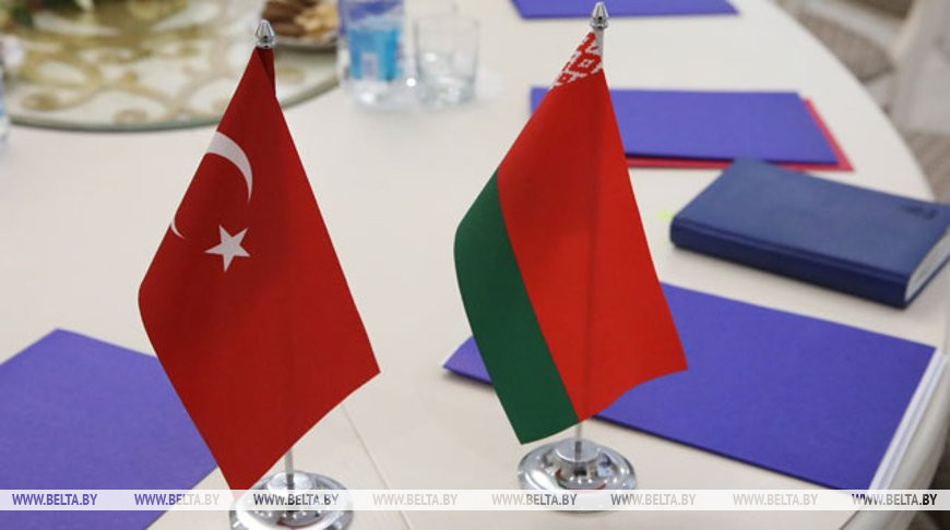 Lukashenko approves amendments to Belarus- Türkiye agreement on mutual visa waiver