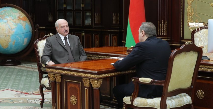 Лукашенко: система здравоохранения Беларуси и врачи молодцы