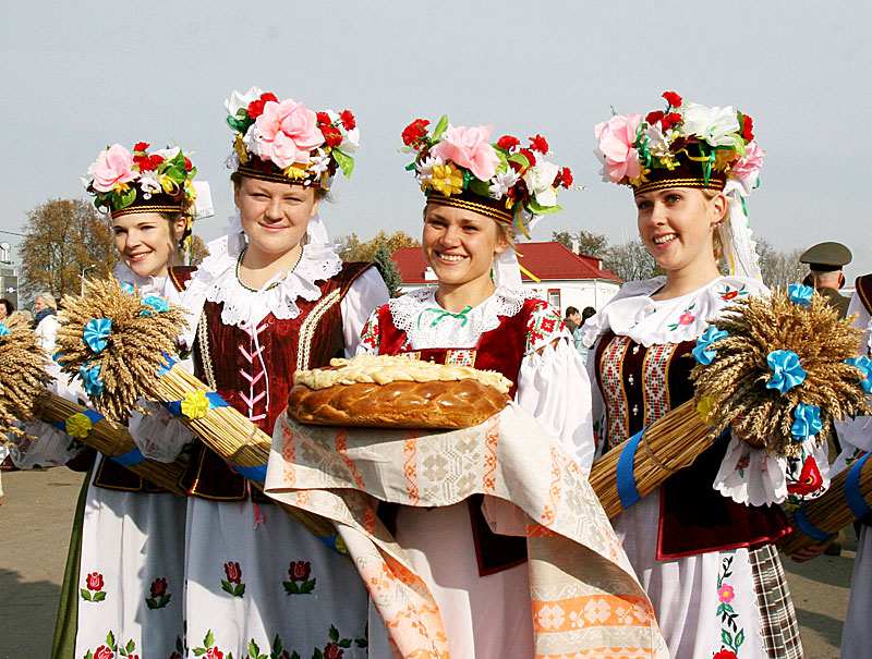 Районный фестиваль тружеников села "Дожинки-2019" пройдёт в агрогородке Ясень 12 ноября