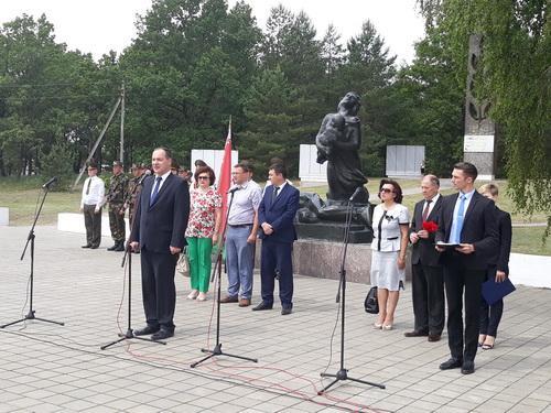 28 июня на мемориальном комплексе в д.Брицаловичи состоялись мероприятия, посвященные Дню освобождения района от немецко-фашистских захватчиков