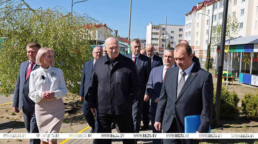 Большая командировка на юг страны и аэродром спецназначения. Итоги недели Президента