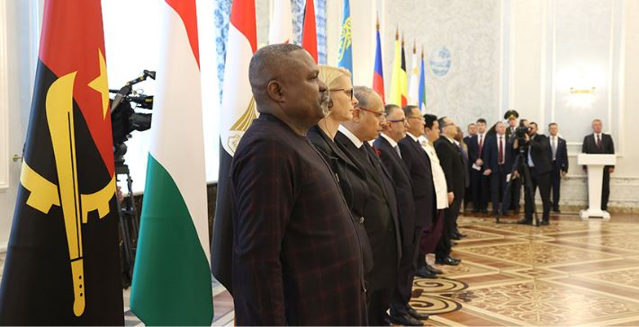 Lukashenko calls to put up joint front against Western sanctions