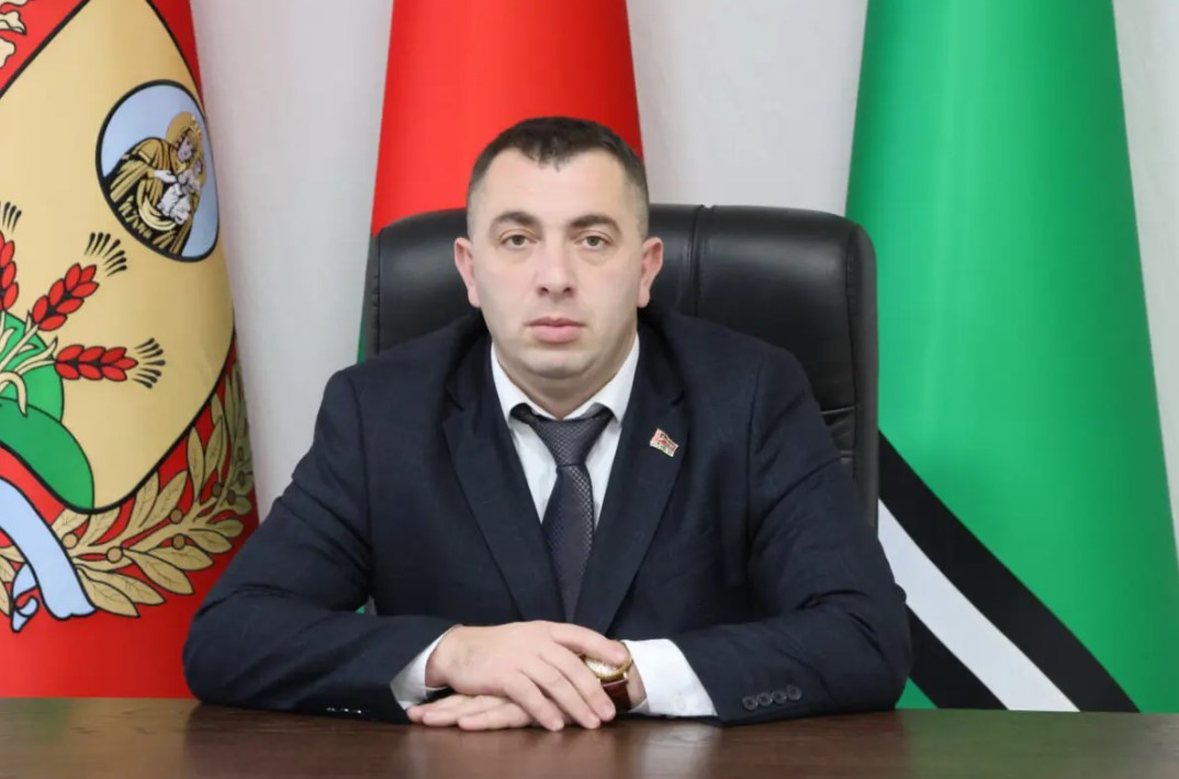 От инфраструктуры до кадров : новый председатель Осиповичского райисполкома Геворг Мелконян рассказал о планах развития района