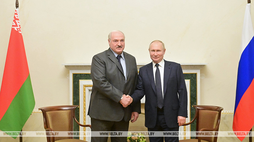 Лукашенко и Путин подтвердили планы о проведении совместных учений на территории Беларуси в 2022 году