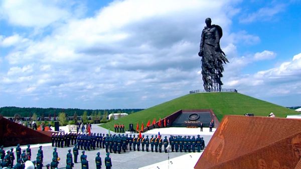 А.Лукашенко: Беларусь и Россия едины в стремлении защитить правду о Великой Победе