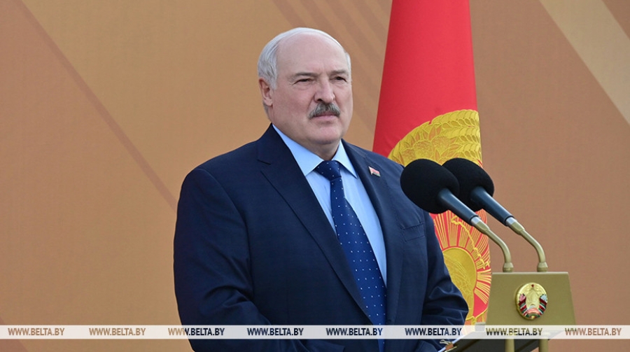 Lukashenko to stop Belarusians from coming back from abroad to enjoy cheap medical care