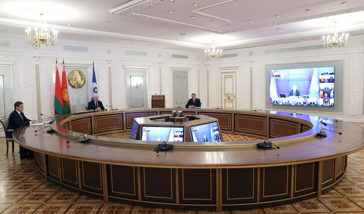 Александр Лукашенко: наша стратегическая цель - создание широкой евразийской зоны сотрудничества 