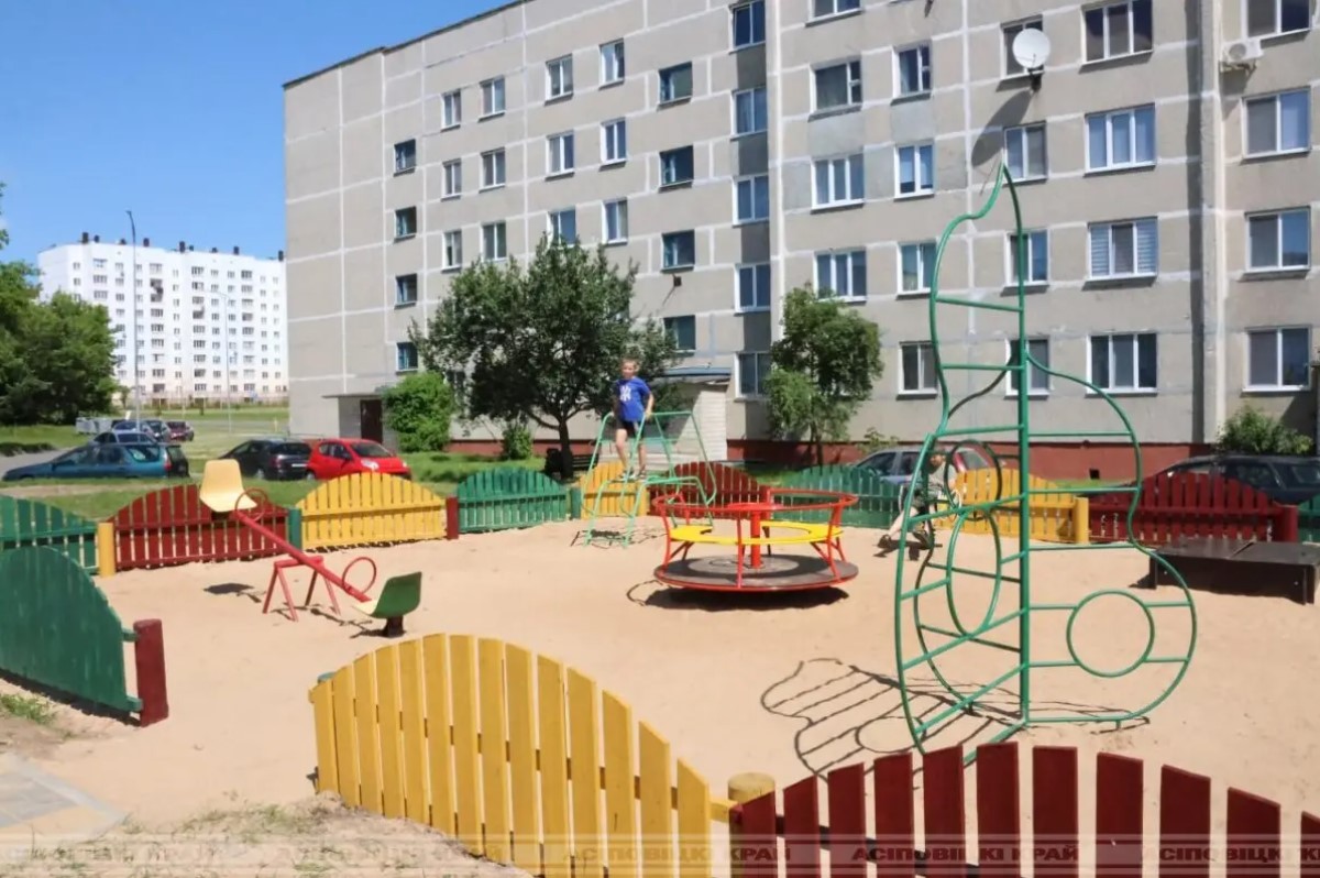 У год добраўпарадкавання ў Асіповіцкім раёне запланаваны комплексны рамонт і рэканструкцыя 17 дваравых тэрыторый шматкватэрных жылых дамоў