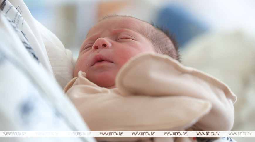 С 1 февраля в Беларуси увеличиваются размеры пособия по уходу за ребенком в возрасте до 3 лет 