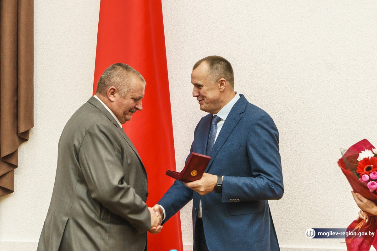 Государственные награды вручены представителям агропромышленной отрасли могилевщины в преддверии профессионального праздника