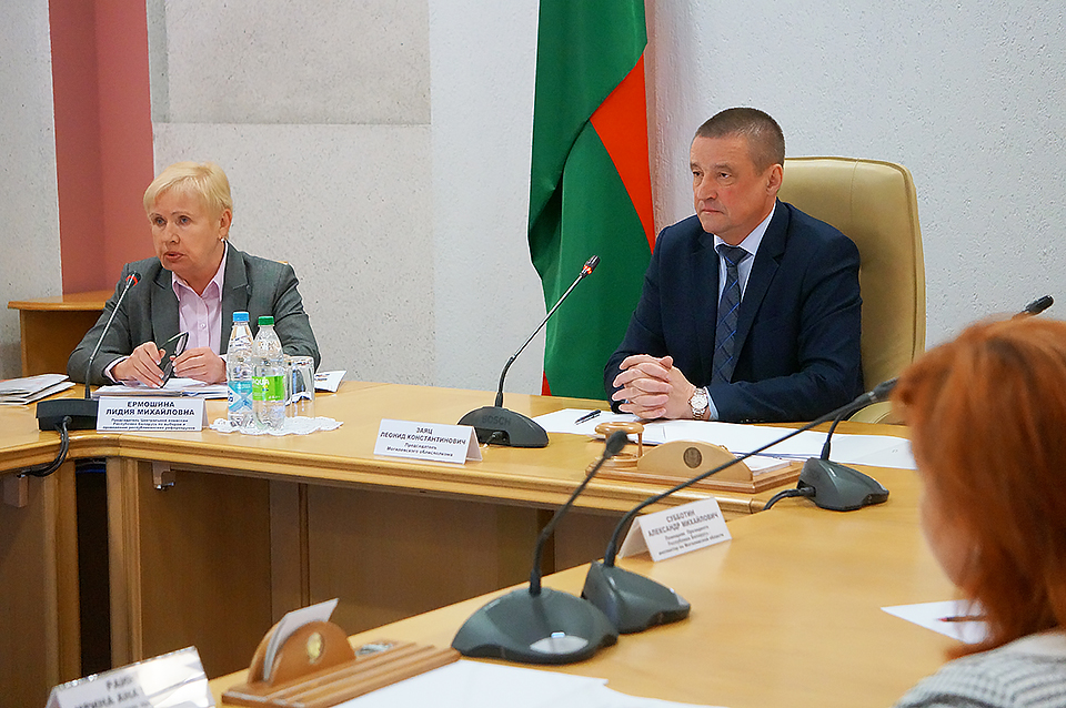 Видеоконференция по президентской избирательной кампании проведена в Могилеве председателем ЦИК Беларуси Лидией Михайловной Ермошиной