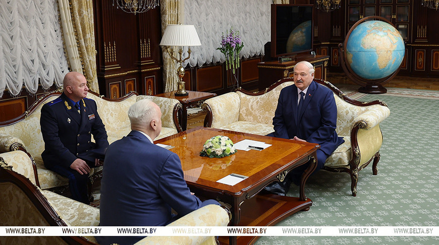 Lukashenko meets with Russia’s Investigative Committee head