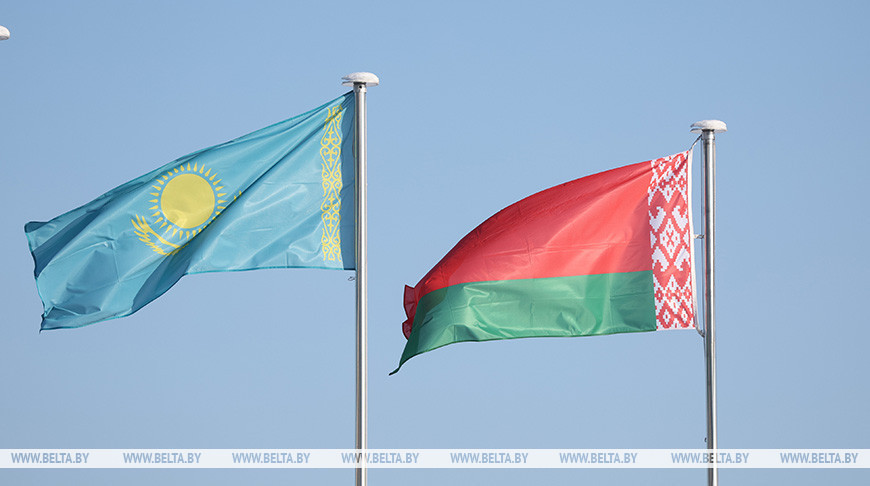 Парламентская делегация Казахстана прибыла с визитом в Беларусь 