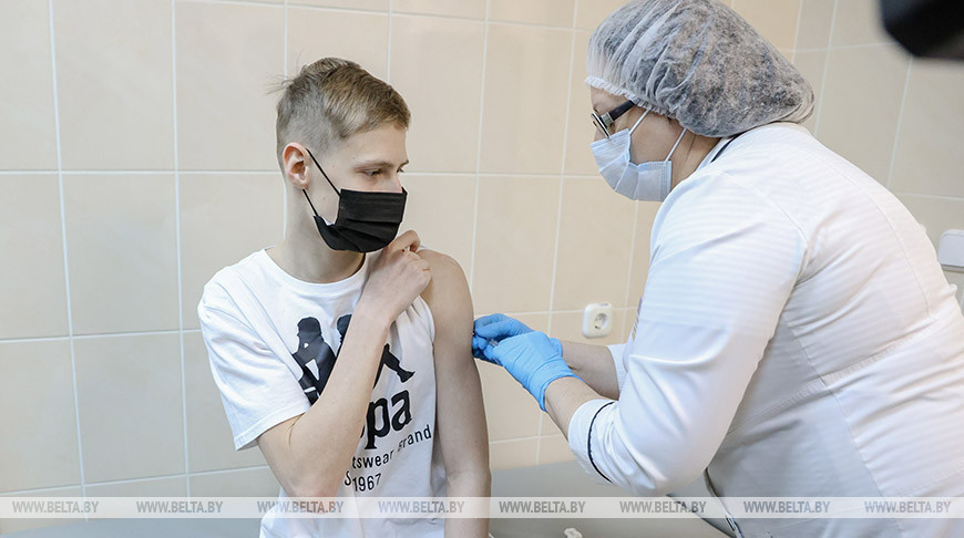 Вакцинация детей против COVID-19 началась в Беларуси