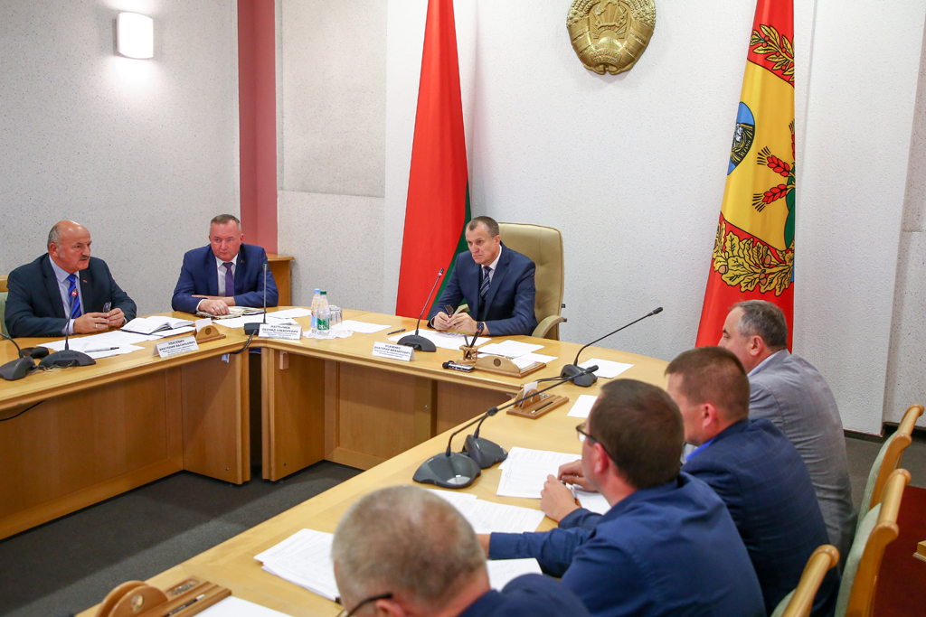 Вопросы сельскохозяйственной отрасли обсудили в Могоблисполкоме