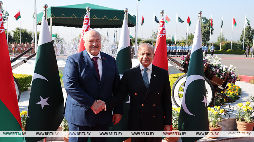 Aleksandr Lukashenko, Shehbaz Sharif adopt joint statement