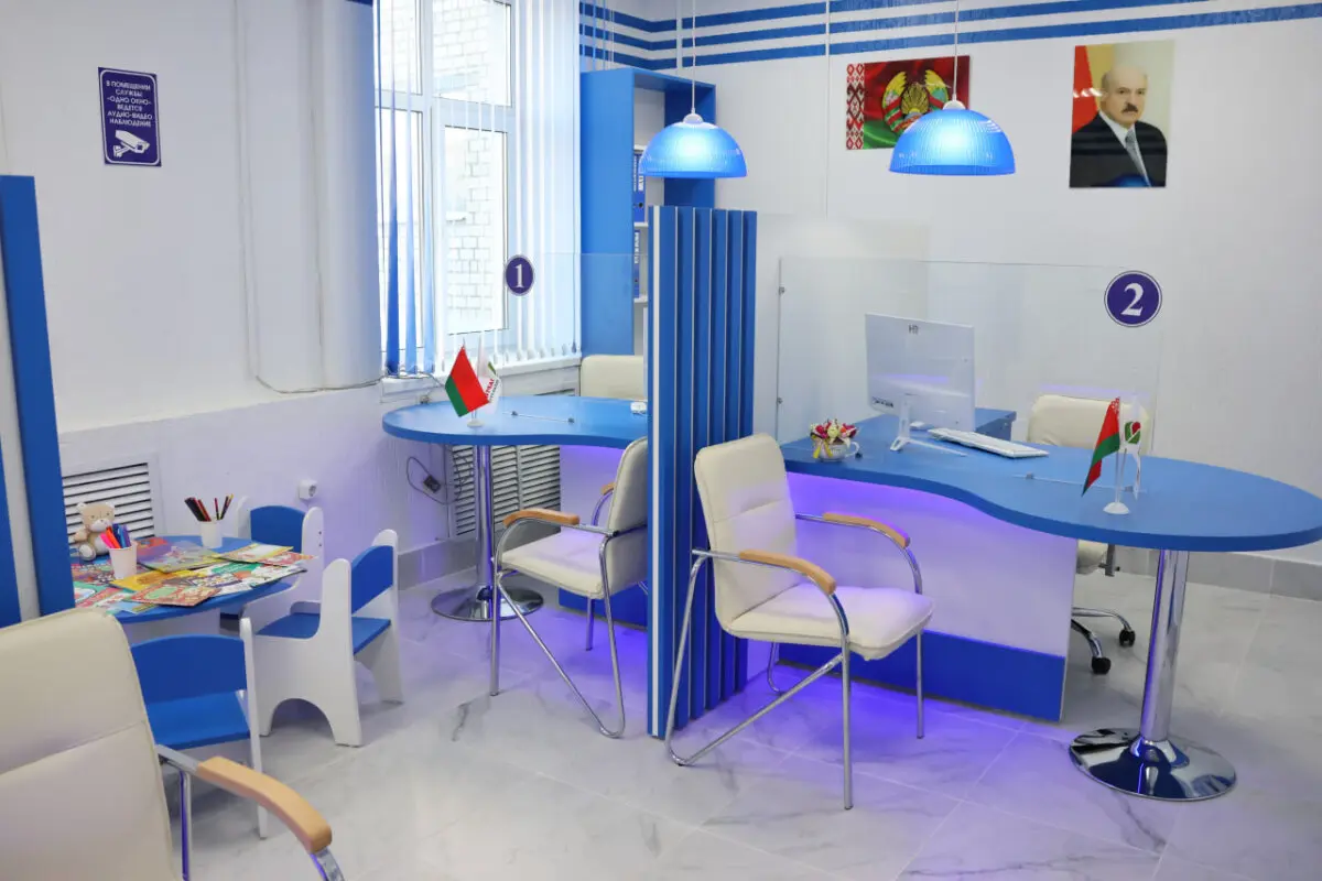 Служба «одно окно» Осиповичского райисполкома открылась после ремонта