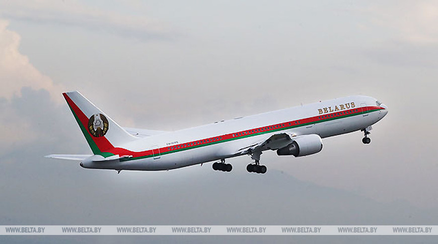 Lukashenko off to Azerbaijan on visit