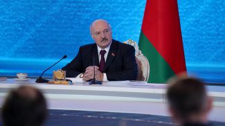 Почти тысяча заявок уже поданы для участия в "Большом разговоре с Президентом"