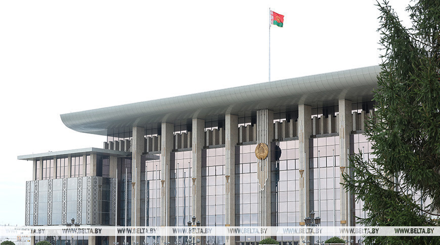 Lukashenko approves new mechanism for state support of federations, sports clubs