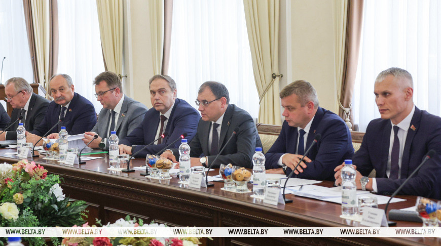 Техника, сельское хозяйство, стройматериалы. Каранкевич о перспективных совместных проектах с Самарской областью 