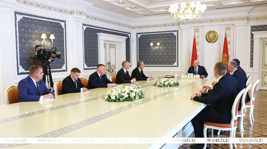 Lukashenko sets key tasks for local authorities