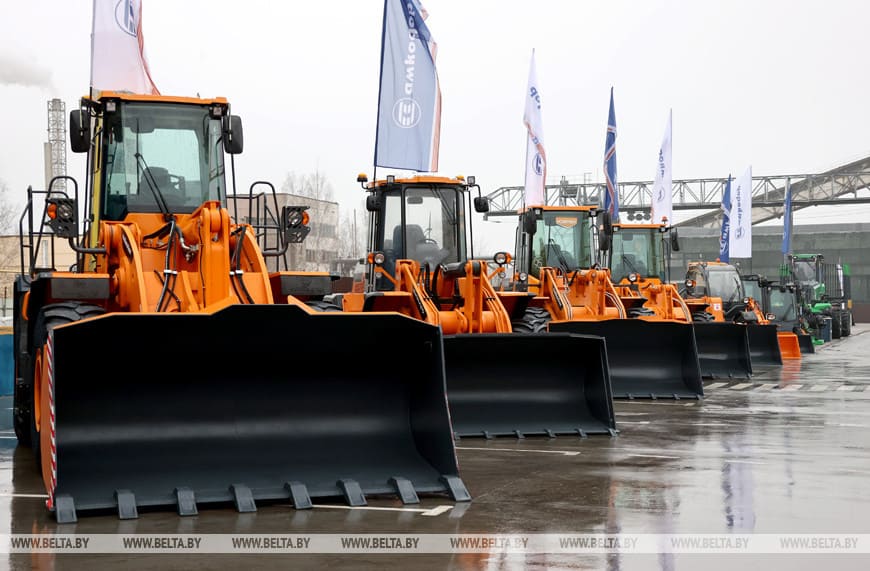 Lukashenko urges to develop manufacture of land reclamation equipment