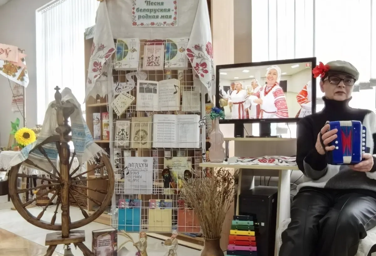 Централизованная библиотечная сеть Осиповичского района присоединилась к республиканскому проекту «Кожная пятніца — роднае, сваё!»