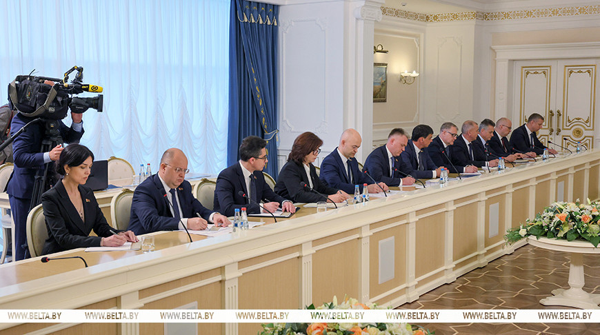Lukashenko calls for streamlined ideological work in Belarus