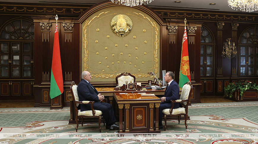 Lukashenko meets with Belarus' first vice premier