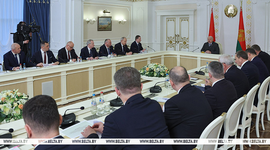 Lukashenko: Belarus’ development program until 2030 must be effective, realistic