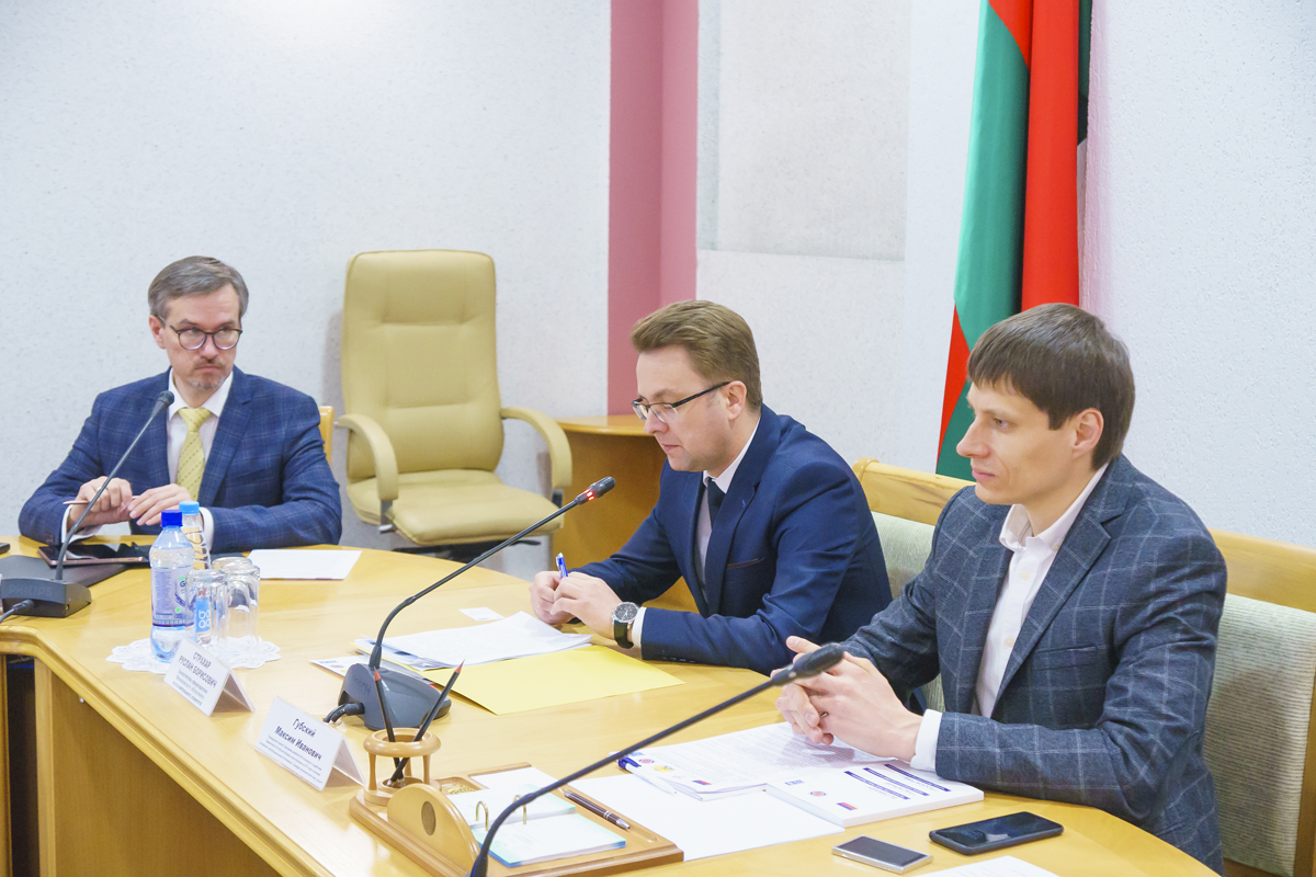 Руслан Страхар: в Могилевской области проводится работа по диверсификации экспорта товаров и услуг