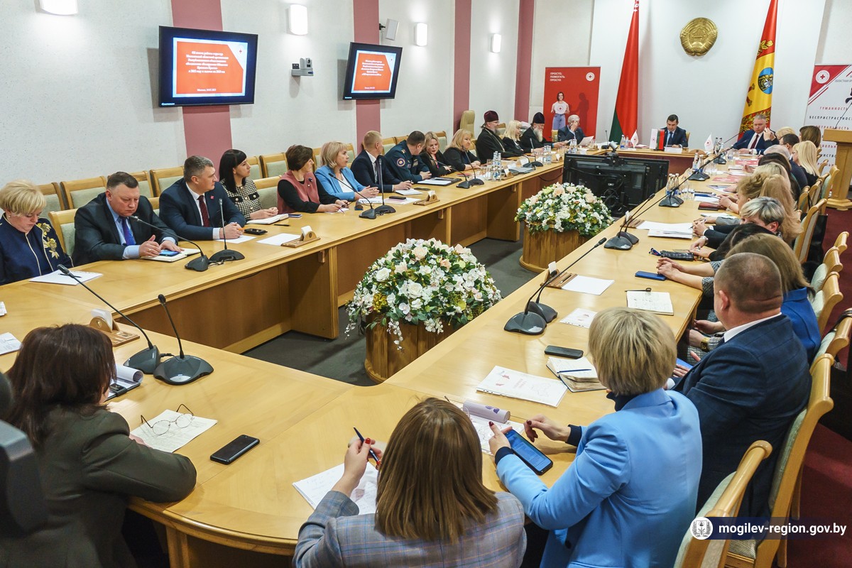 Подготовка
волонтеров, развитие фандрайзинга, создание кризисного центра – в областной
организации БОКК подвели итоги 2022 года и поделились текущими планами